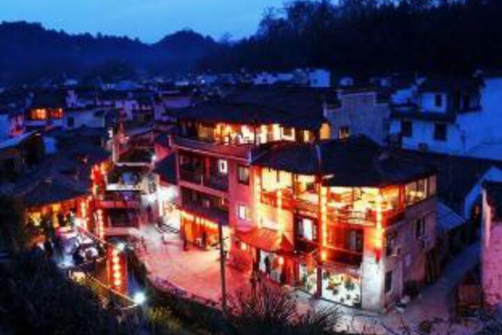 Li Keng Huaqiao Flowing Water Homestay