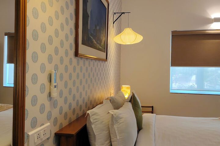 Room 29 of 85