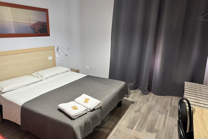 Room 30 of 43