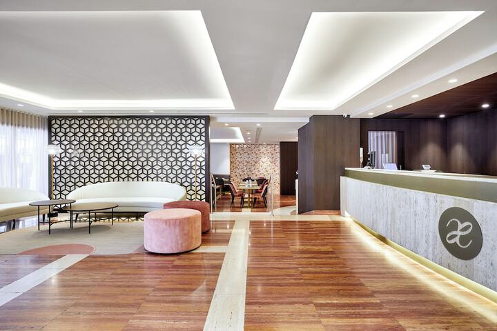 Hotel Interior 6 of 36