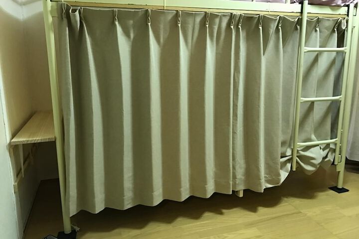 Room 17 of 52