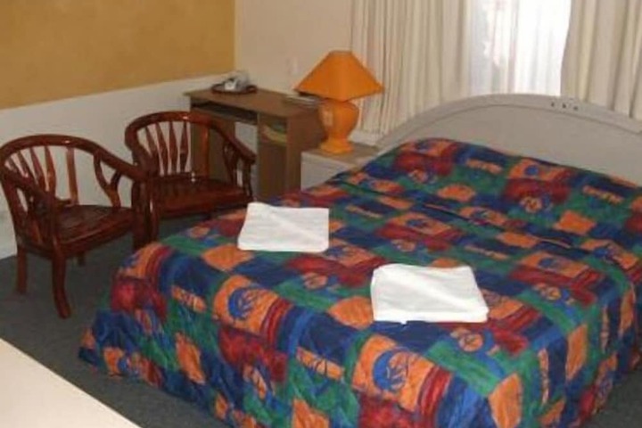 Room 8 of 23