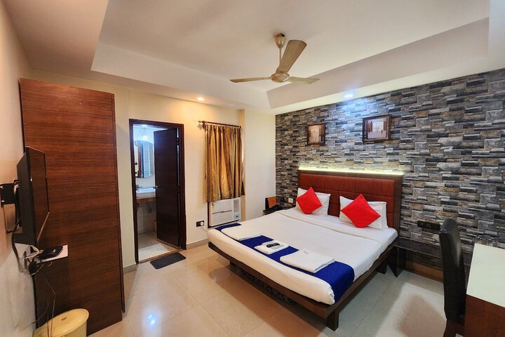 Room 38 of 111
