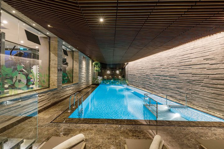 Pool 87 of 130