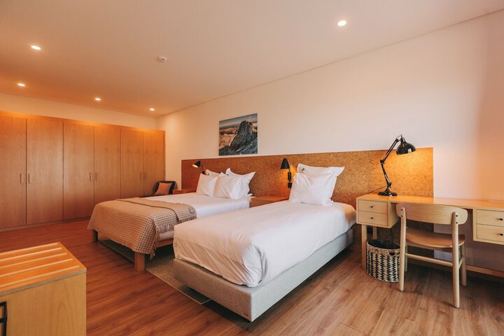 Room 49 of 181