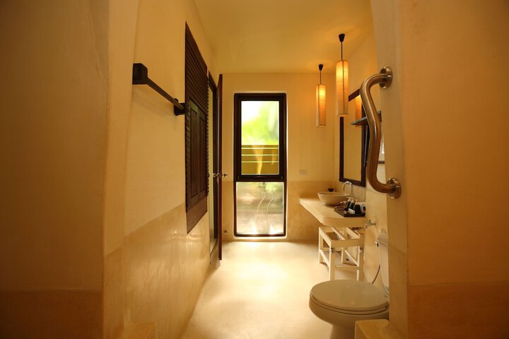 Room 17 of 70
