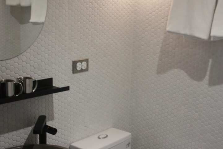 Room 41 of 61