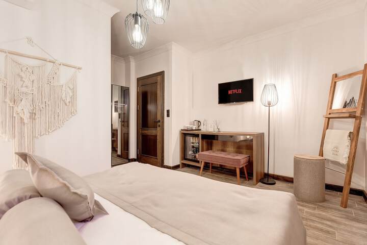 Room 21 of 91