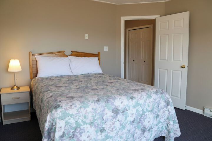 Room 41 of 176