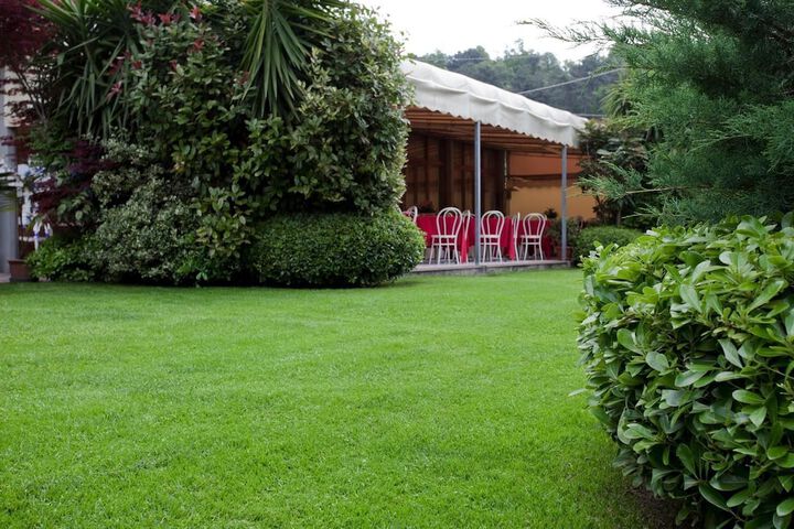 Hotel Exterior 17 of 20