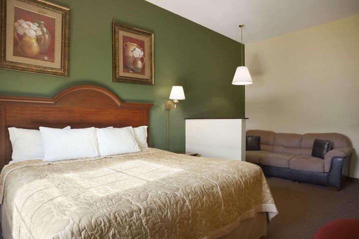 1 King Bed Mobility Accessible (11 of 15)