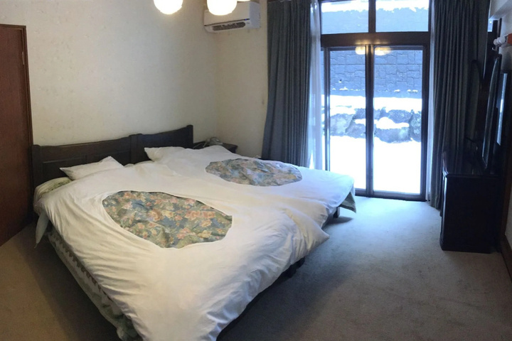 guest_rooms