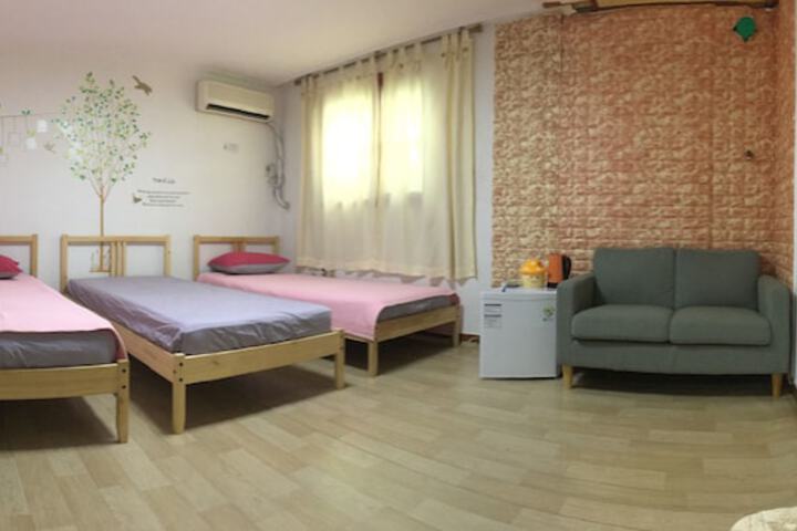 Room 14 of 47