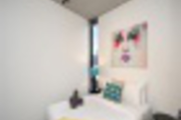 Room 39 of 168