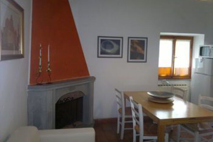Room 13 of 27