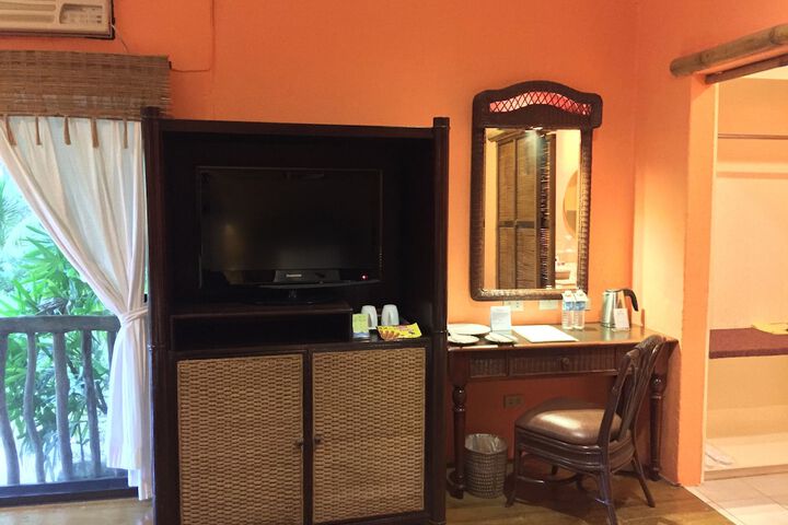 Room 30 of 80