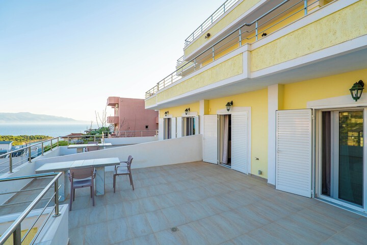 Terrace/Patio 92 of 133