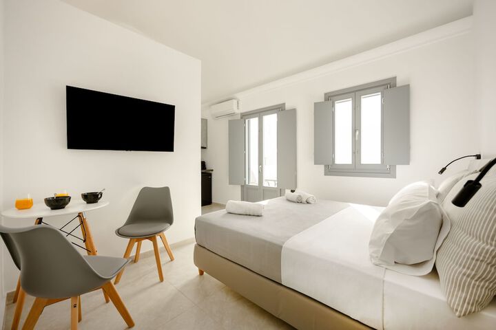Room 2 of 56