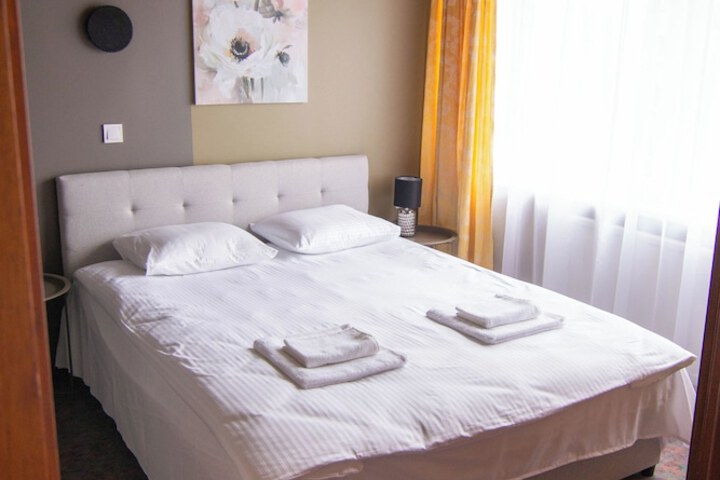 Room 39 of 84
