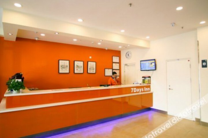 7 Days Inn