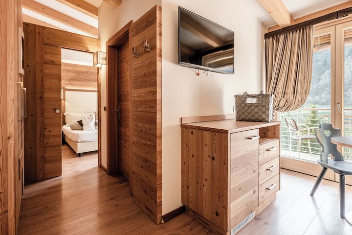 Room 20 of 54