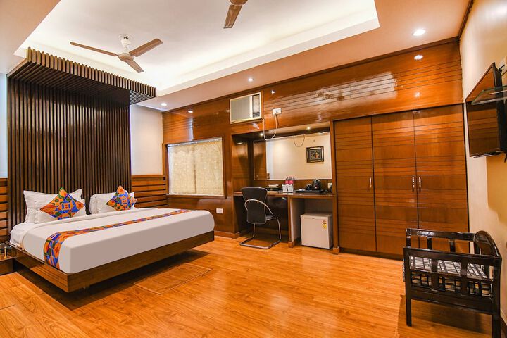 Room 14 of 41
