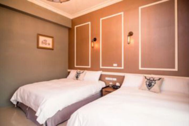 Room 21 of 43