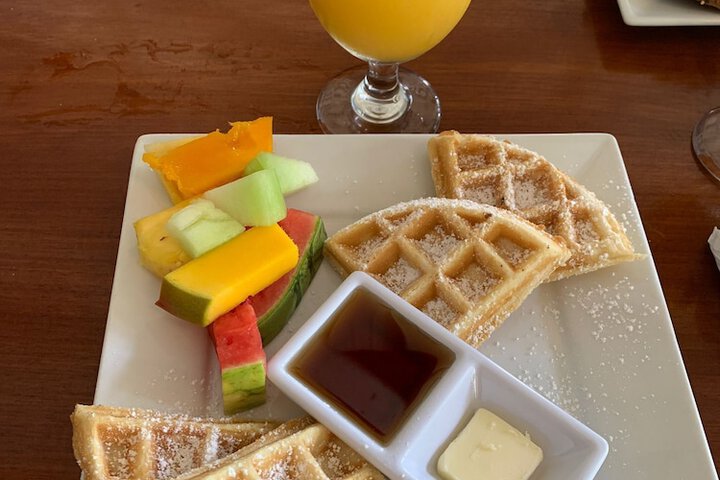Breakfast/Coffee Service 90 of 122