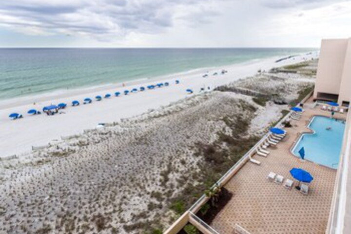 Beach 11 of 32