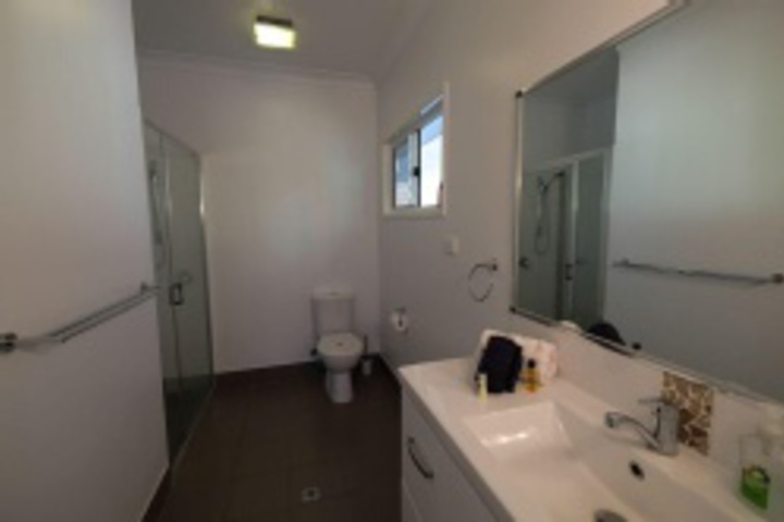 Room 163 of 192