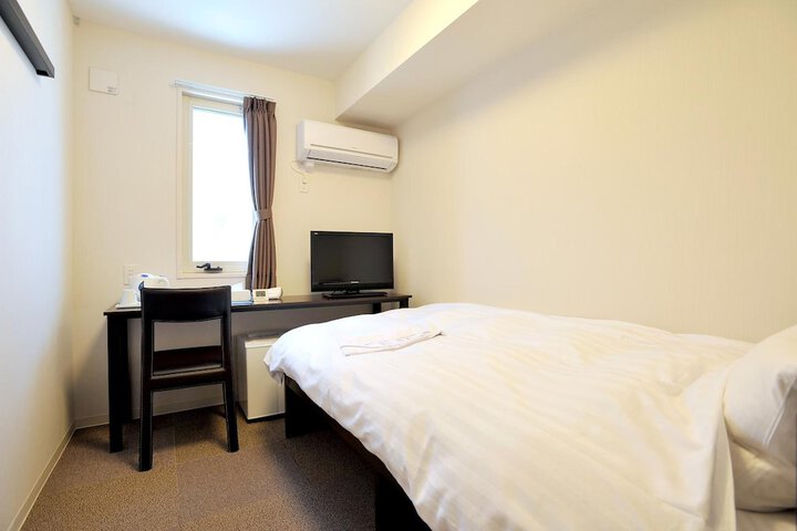 Room 16 of 58