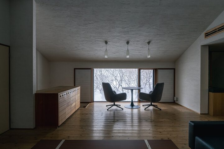Room 28 of 66