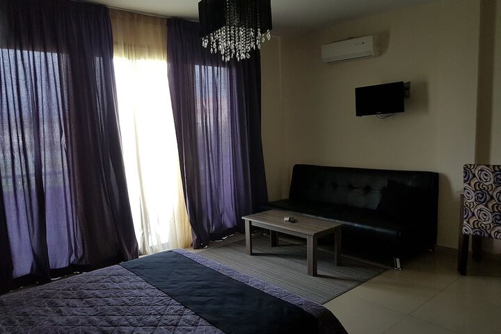Room 25 of 56