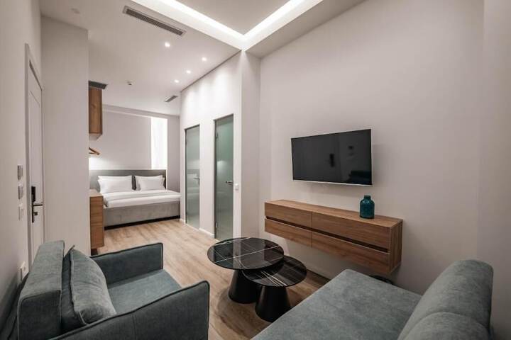 Room 54 of 189