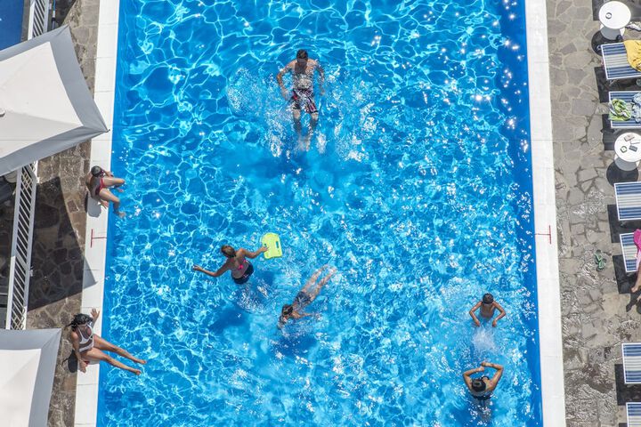 Pool 23 of 42