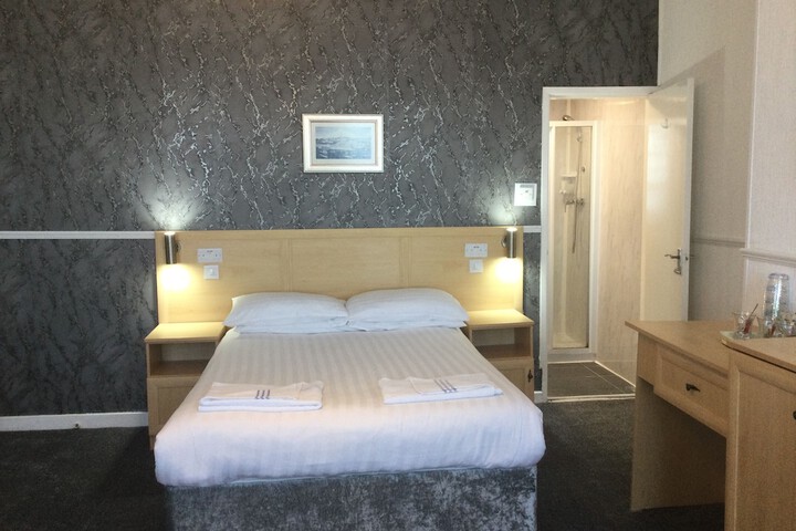 Room 96 of 170