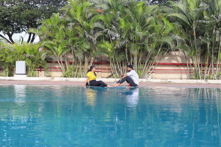 Pool 30 of 74