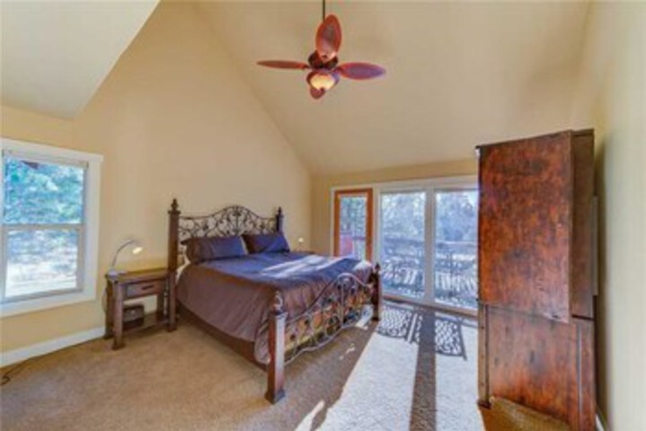 Room 16 of 23