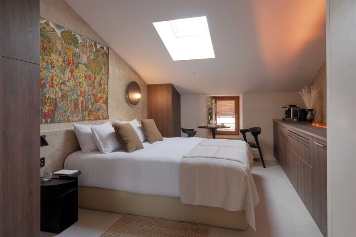 Room 14 of 73