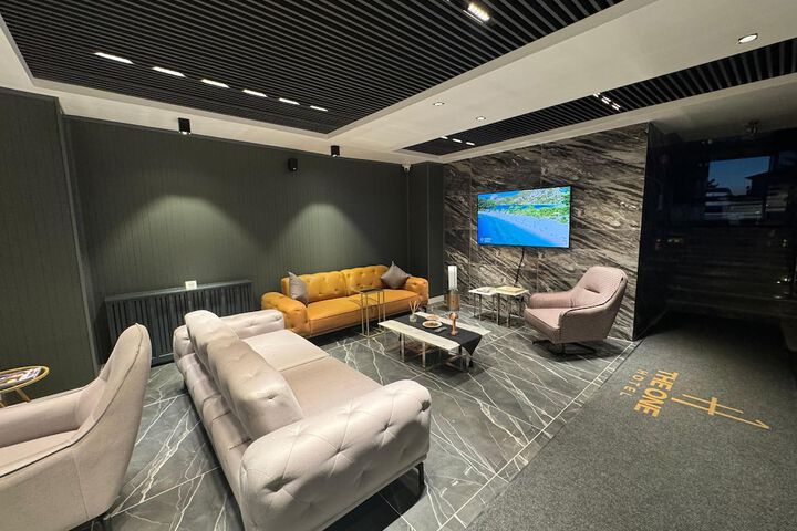 Hotel Interior 18 of 94