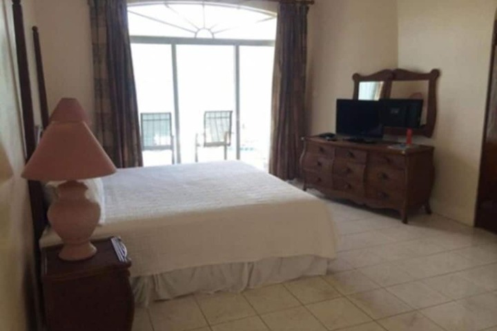 Room 19 of 39