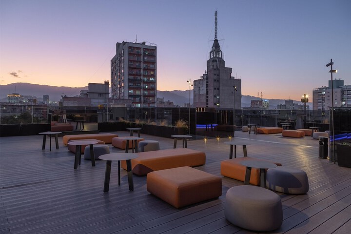 Hualta Hotel Mendoza Curio Collection by Hilton in Mendoza