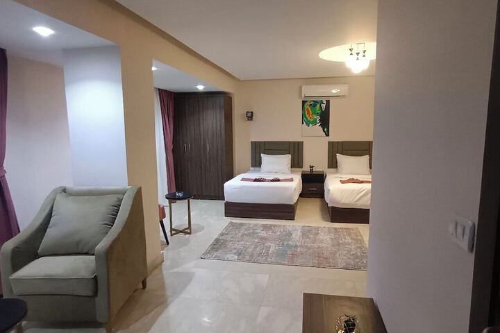 Room 20 of 51