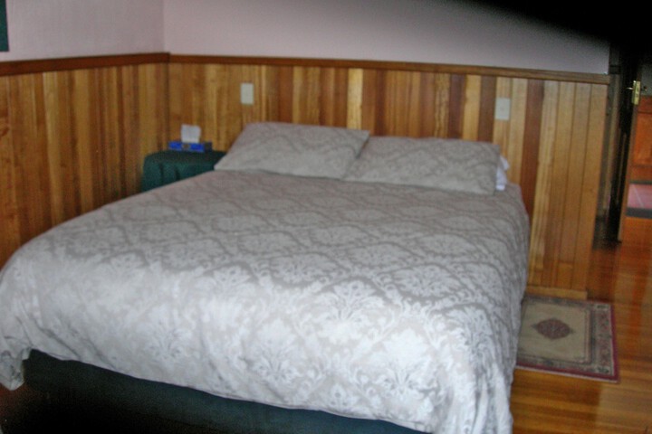 Room 4 of 46