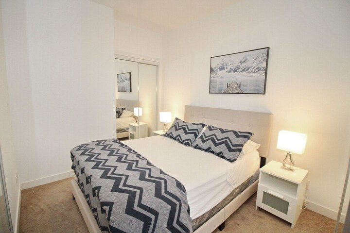 Room 3 of 69