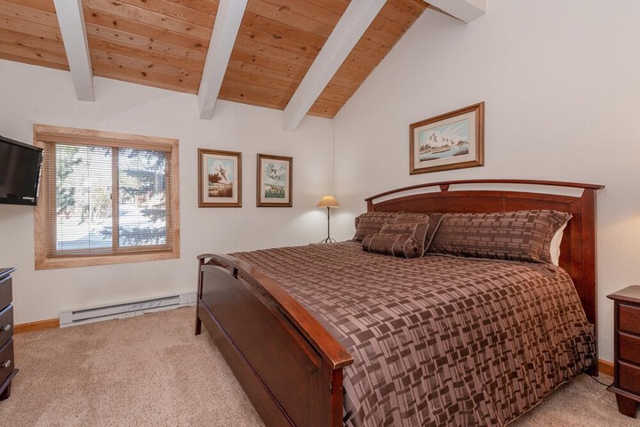 Room 3 of 29