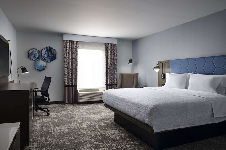 Room 7 of 39