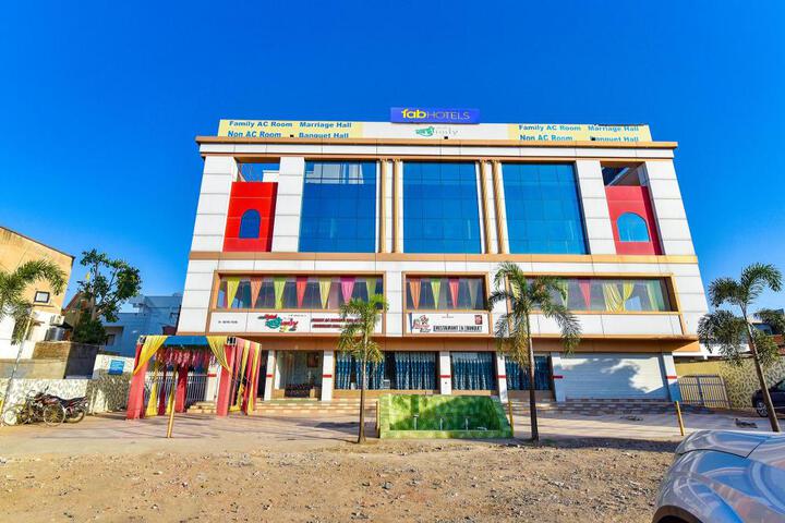 FabHotel Khatti Imly