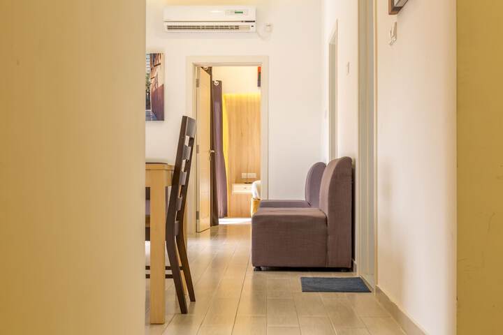 Room 11 of 43