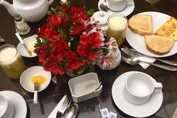 Breakfast/Coffee Service 23 of 31
